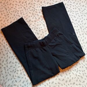 Lululemon Straight Leg Low-Mid Rise Pants